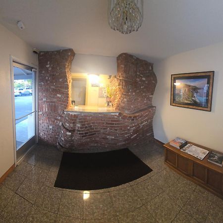 National 9 Motel Santa Cruz Zewnętrze zdjęcie
