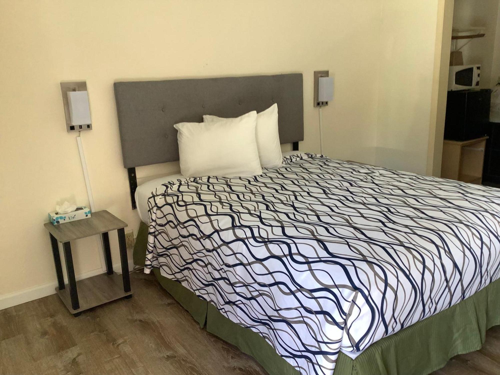National 9 Motel Santa Cruz Zewnętrze zdjęcie