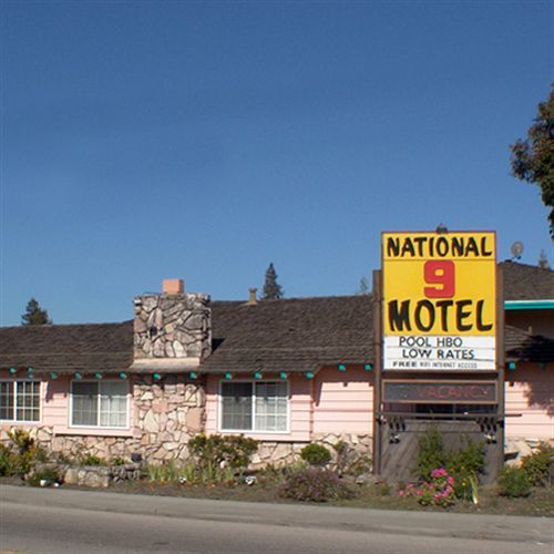 National 9 Motel Santa Cruz Zewnętrze zdjęcie