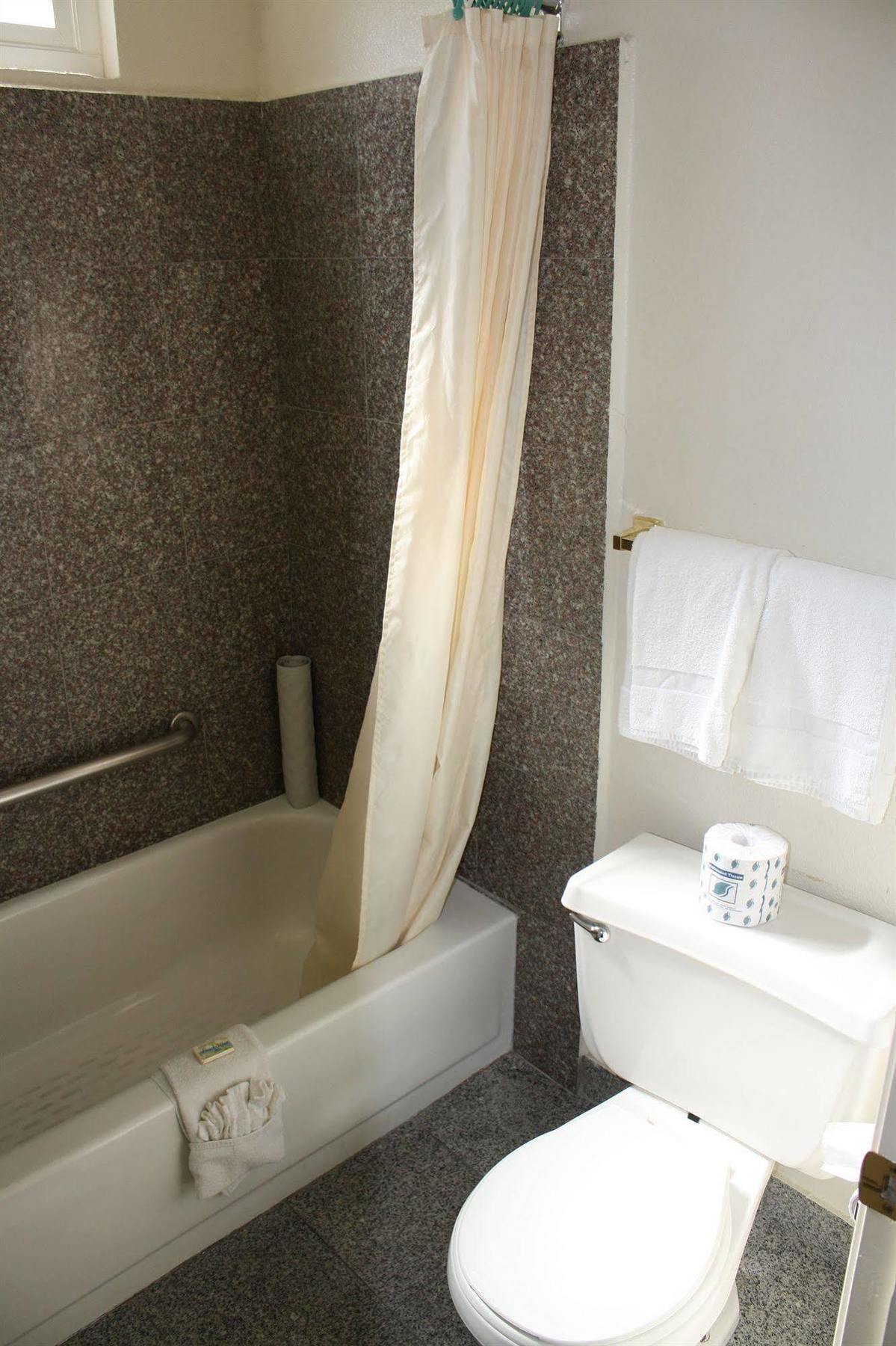 National 9 Motel Santa Cruz Zewnętrze zdjęcie